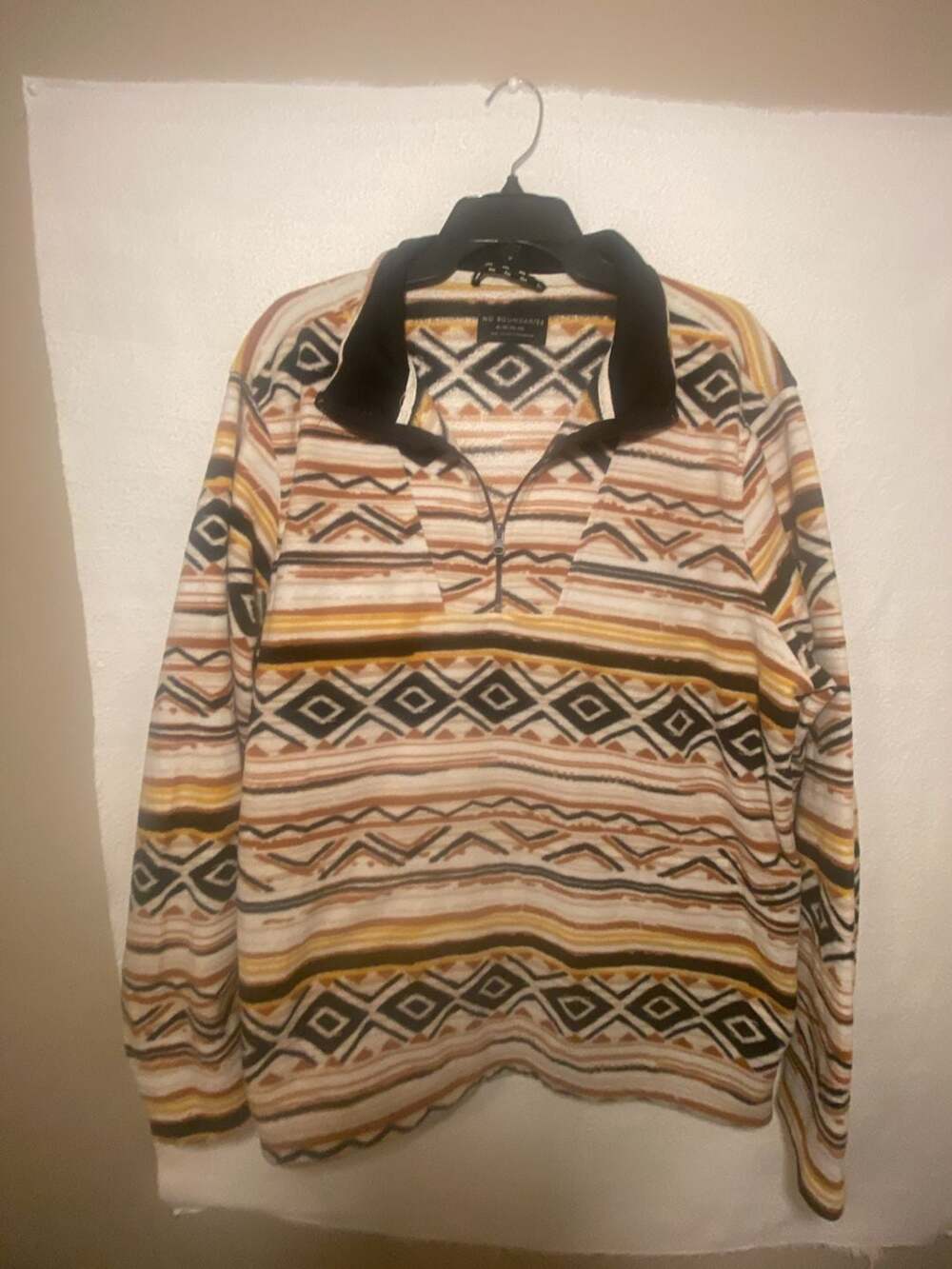 No Boundaries Men's Aztec Print Polar Fleece 1/4 Zip Pullover